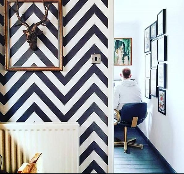 Chevron Wallpaper - Black/White