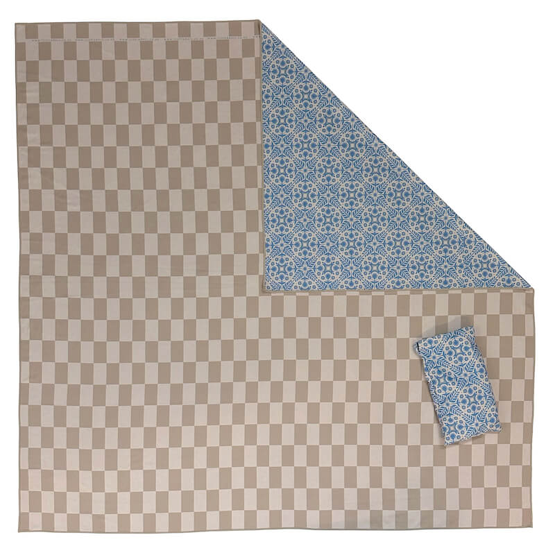 Reversible Roaming Rug - 3 Colours