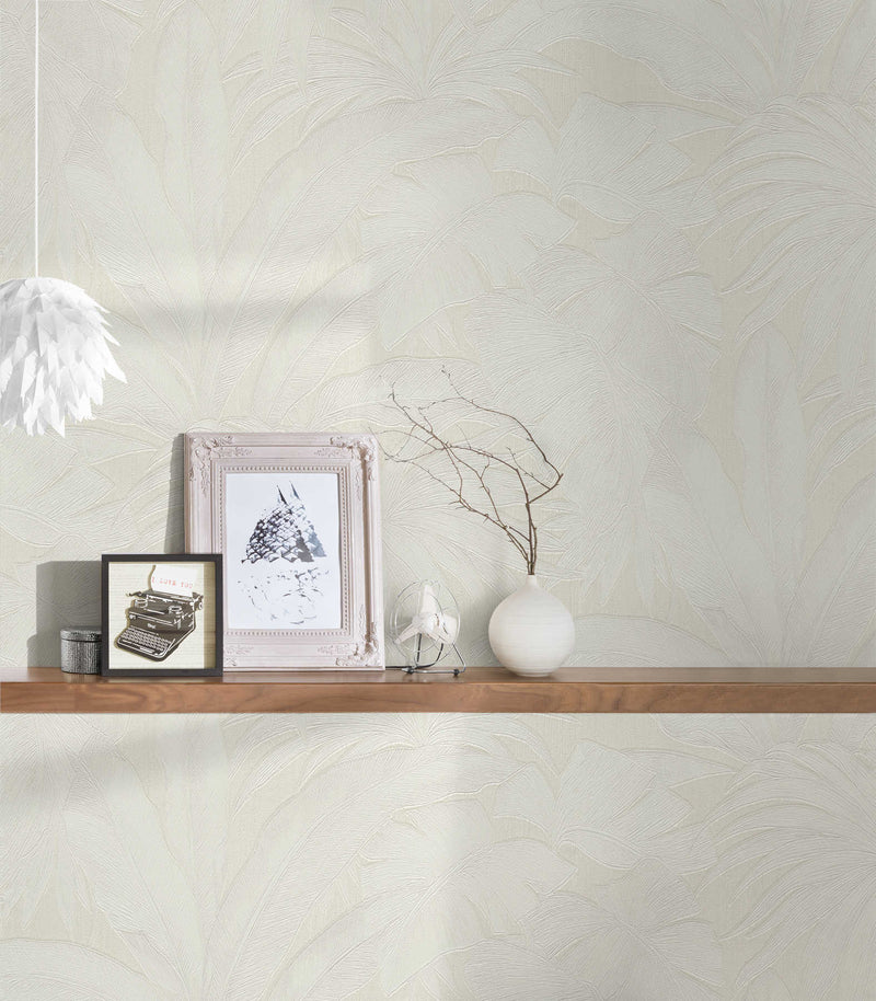 Versace Giungla Palm Leaves Wallpaper - Cream/Silver